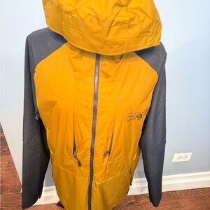 Gore-Tex Infinium Men's Jacket M Black & Yellow Full Zip Hooded Extreme Sports